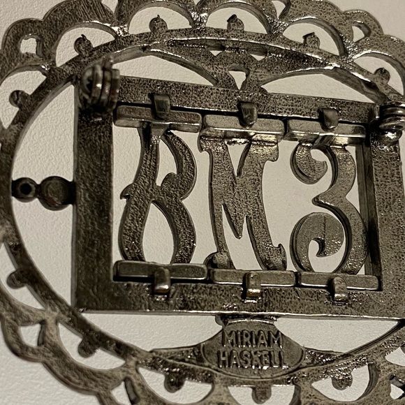 Vintage Miriam Haskell Brooch EMJ Initials - Picture 3 of 8